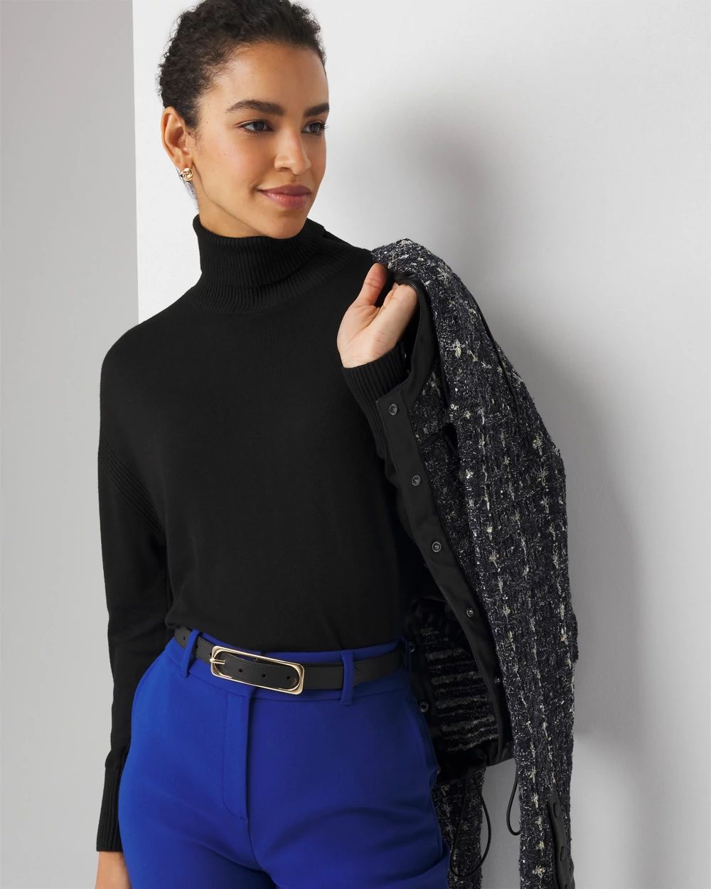 Relaxed Turtleneck Sweater White House Black Market